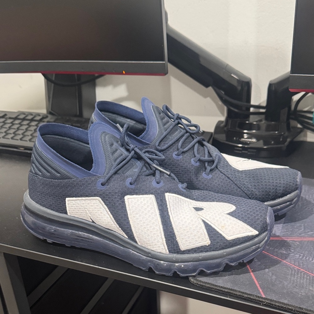 Nike Air Navy and White Athletic Shoes